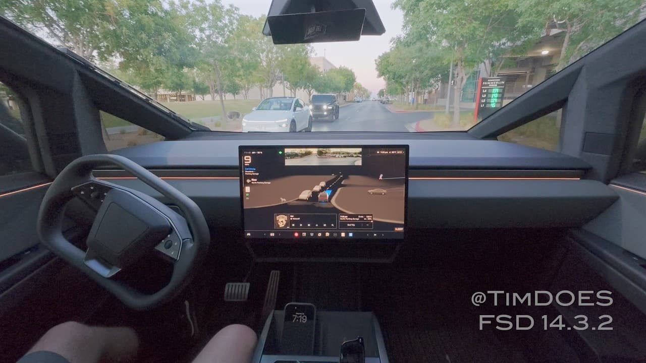 FSD 14.3.2 - First Impressions in Las Vegas