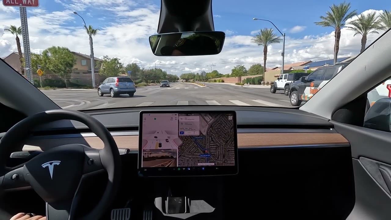FSD Beta 10.69.2 takes me to AutoZone (First Impressions)
