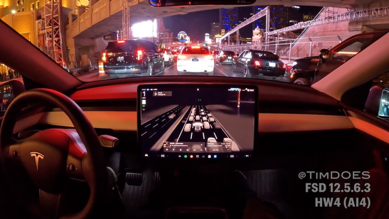 FSD 12.5.6.3 - First Impressions on Las Vegas Strip - Nonstop Construction & Traffic